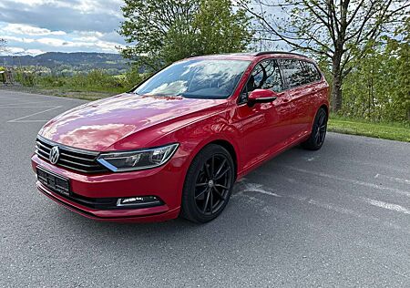 VW Passat Variant Volkswagen 4Motion AHK Panorama Massagesitz PDC