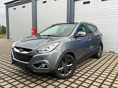 Hyundai iX35 ix35 2.0 2WD AUTOMATIK/4x SHZ/TEMP/PANO/TEILLEDER