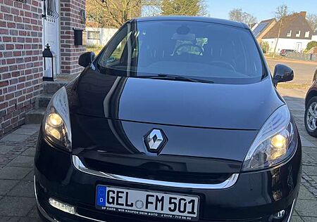 Renault Grand Scenic Energy TCe 115 Bose Edition
