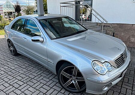 Mercedes-Benz C 320 Elegace°Leder°Alu 19 Zoll°AHK°