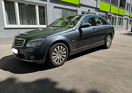 Mercedes-Benz C 180 C180 Elegance, Leder, Automatik, 1. Hand