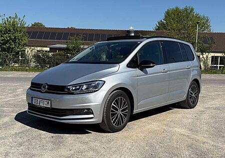 VW Touran Volkswagen Highline 1.4 TSI Kindersitze Pano 7-Sitze 8-fach