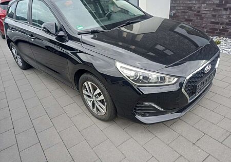 Hyundai i30 Kombi 1.6 CRDI Trend