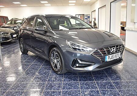 Hyundai i30 1,6 CRDi Intro Edition Aut. NAVI Temp Kamera