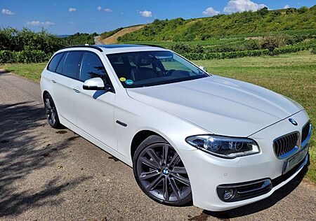 BMW 535d 535 xDrive Touring Sport-Aut. Luxury Line