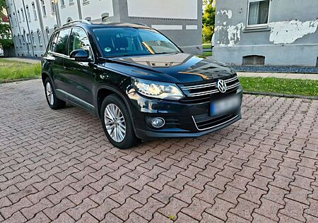 VW Tiguan Volkswagen 2.0 TDI DPF 4Motion Cup Track & Style