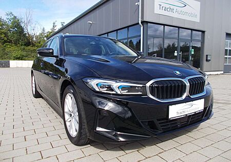 BMW 320 i *Navi*Sitzh.*Tempomat*PDC*LED*Head-up*