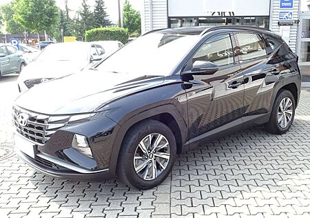 Hyundai Tucson 1.6 T-GDi 2WD Select Kamera Klima Alu PDC hinten