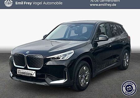 BMW iX1 xDrive30 SHZ * M Fahrwerk*
