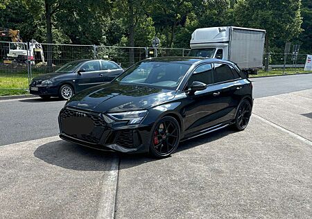 Audi RS3 +TFSI+Sportback+quattro+S+tronic