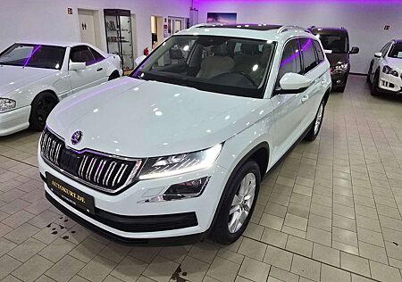 Skoda Kodiaq Style 4x4 Navi Alcant Pano inkl. Garantie