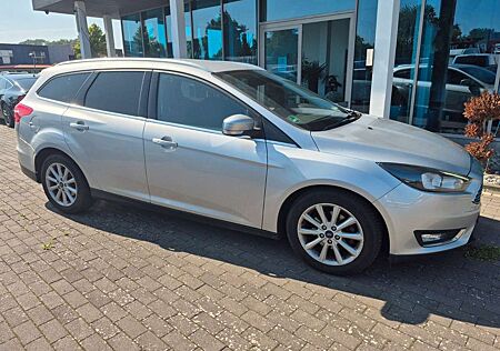 Ford Focus Turnier Titanium TDCI Navi Klima