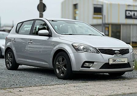 Kia Cee'd Ceed / Ceed 1.4 Benzin 5 TÜRIG KLIMA