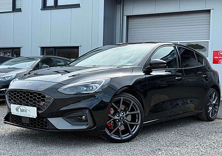 Ford Focus Lim. ST*RFK*HUD*LED*SHZ*TWA*SHA*Navi*AppCo