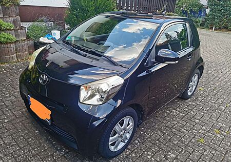 Toyota iQ 1.0