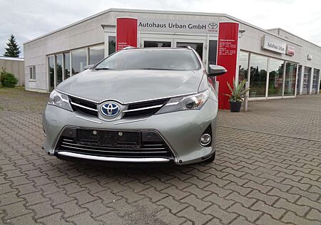 Toyota Auris Hybrid Executive