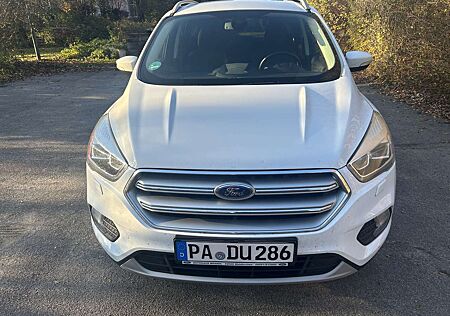 Ford Kuga 2.0 TDCi 4x4 Titanium