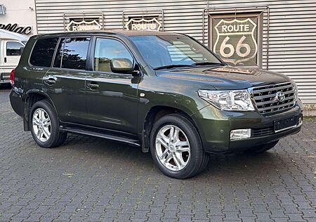 Toyota Land Cruiser 200 Executive V8 Diesel.1.Hand .TOP