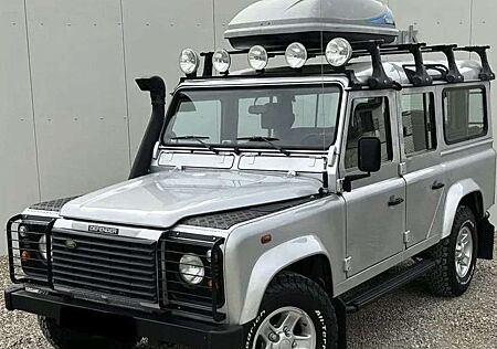 Land Rover Defender 110 Station Wagon SE