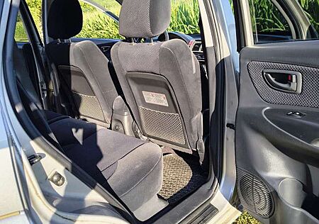Hyundai Tucson 2.0 GLS (4WD)