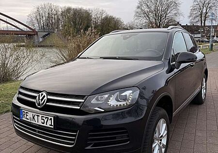 VW Touareg Volkswagen V6 TDI BMT / Leder / 360 Kamera u.v.m.