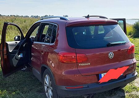 VW Tiguan Volkswagen 1.4 TSI BlueMotion Technology Lounge Sport