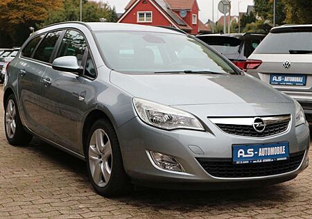 Opel Astra J Sports Tourer Design Edition *PDC/AHK*