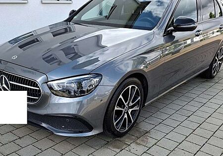 Mercedes-Benz E 220 d Avantgarde Totwinkel Unfallfrei Garantie