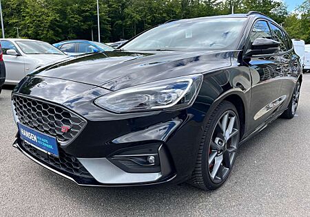 Ford Focus Turnier ST, B&O, Tech-Paket, Winter-Paket