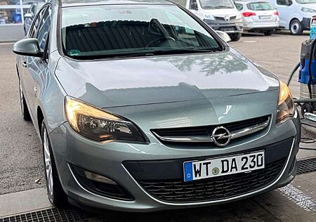 Opel Astra Active