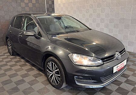 VW Golf Volkswagen VII Lim. *ALLSTAR*TEMPO-KLIMA-PDC-TOUCH-SHZ