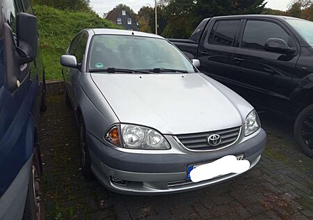Toyota Avensis 1.8 Combi linea terra