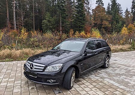 Mercedes-Benz C 200 C-Klasse T-Modell T Kompressor Avantgarde