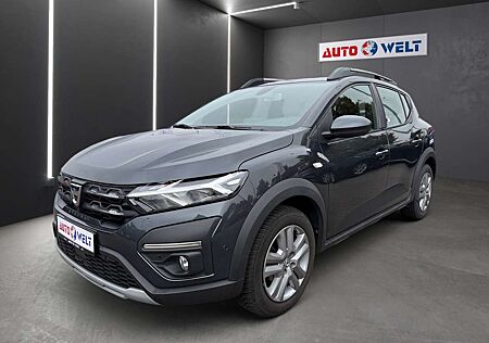 Dacia Sandero Stepway III 1.0 TCE Ultimate LED PDC DAB