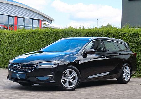 Opel Insignia B Sports Tourer Elegance Aut. / 200 PS