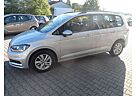 VW Touran Volkswagen Comfortl./DSG/AHK/7-Sitze/Top Ausstattung