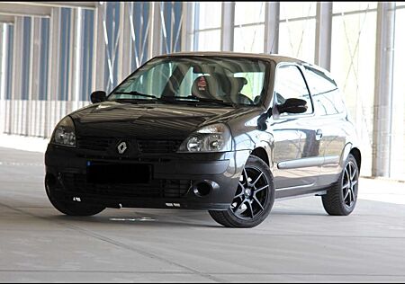 Renault Clio 1.4 16V Campus