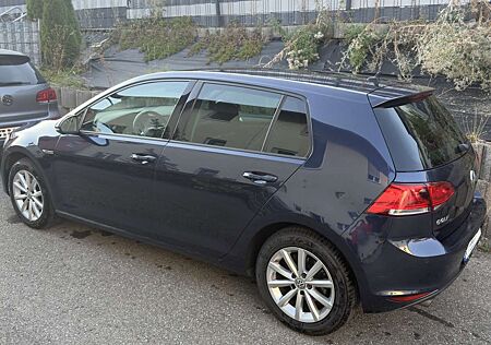 VW Golf Volkswagen 1.6 TDI BlueMotion TechnologyTrendline