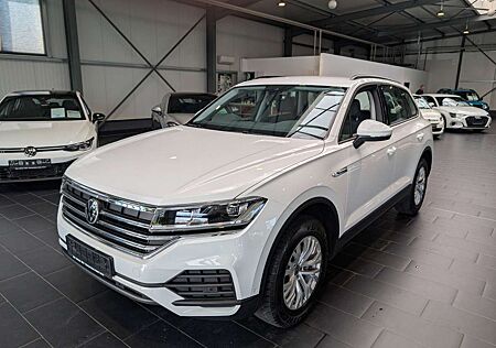 VW Touareg Volkswagen 3.0 V6 TDI 4Motion DPF Autom. Navi PDC