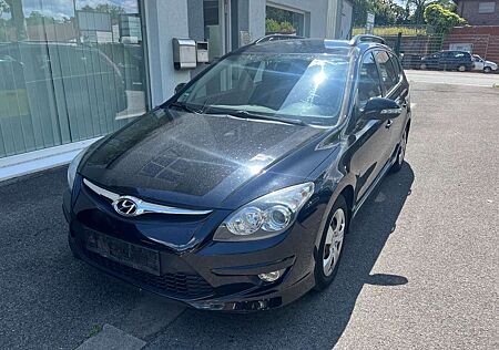 Hyundai i30 CW Fifa World Edition 1.4"Klima"SHZ"E-Fenste