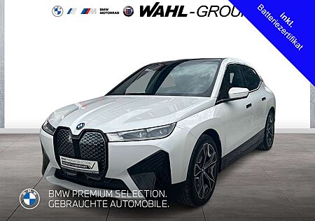 BMW iX xDrive40 M Sport Panorama AHK HeadUp Clear&Bold LE