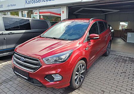 Ford Kuga Diesel 2.0 TDCi 4x4 ST-Line