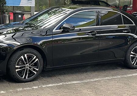 Mercedes-Benz A 250 e 8G-DCT Progressive Advanced