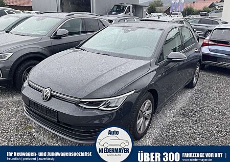 VW Golf Volkswagen VIII 1.5 TSI Life, ACC, LED, Kamera, Winterpaket