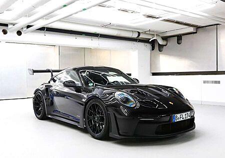 Porsche 992 GT3 RS PCCB Lift Matrix Bose