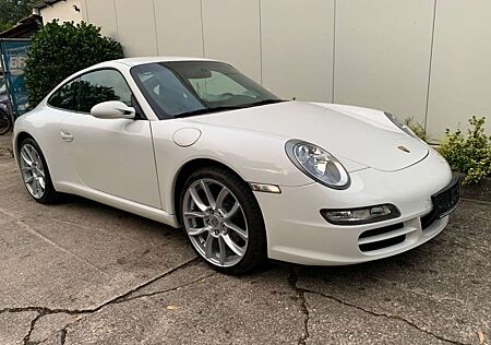 Porsche 997 911 Carrera Coupe 19 Zoll Klappe etc top Zustand