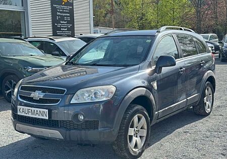 Chevrolet Captiva 2.4 LT 4WD 7-Sitzer