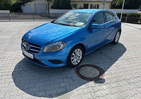 Mercedes-Benz A 180 BlueEfficiency (176.042)