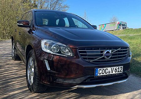 Volvo XC 60 XC60 XC60 D5 AWD Geartronic Momentum