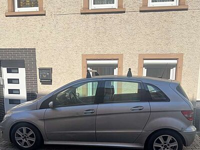 Mercedes-Benz B 200 Kein E-Mail Schreiben Nur Anrufen Oder WhatsApp